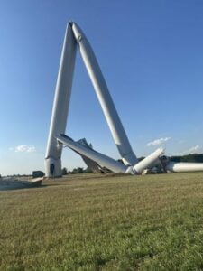 Wind turbine collapse